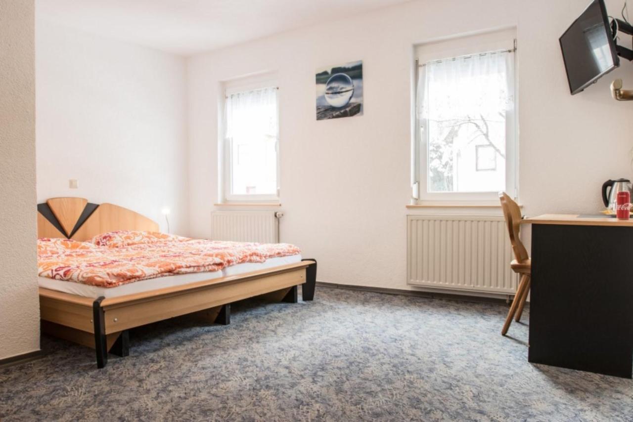 Hotel Alt Heidenheim Экстерьер фото